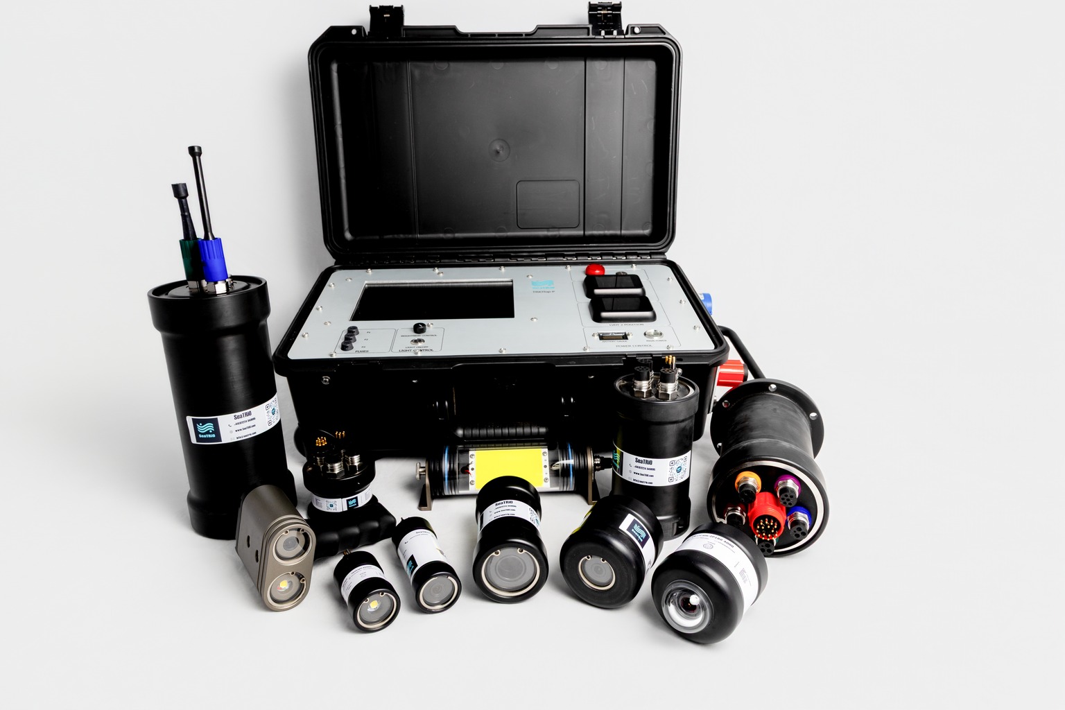 SeaTRiO integrated systems range